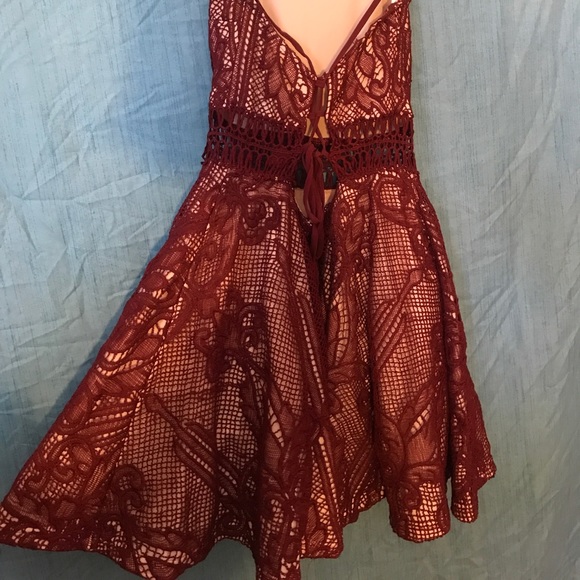maroon and cream dresses